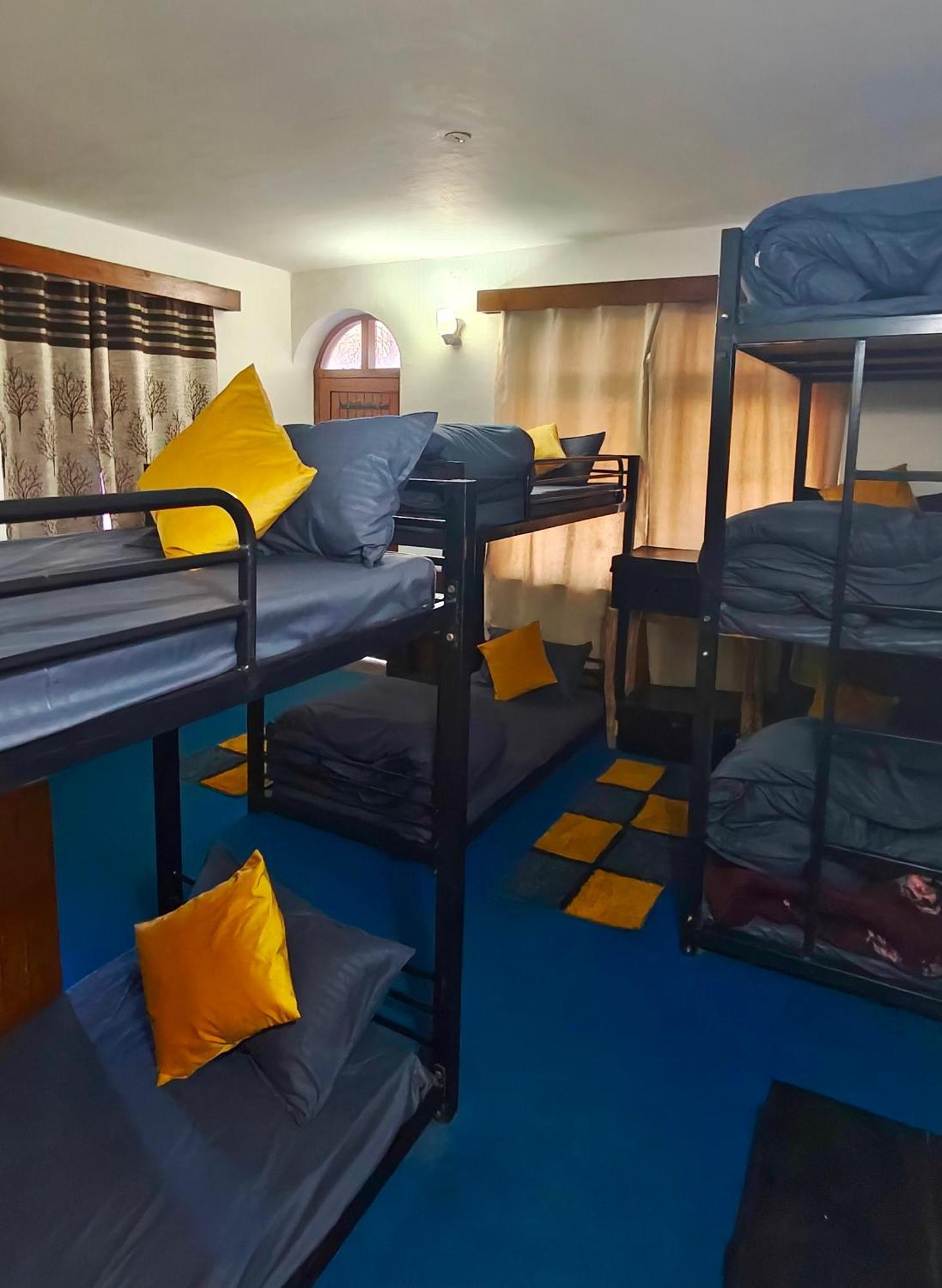 Basecamp Manali Hostel Eksteriør bilde